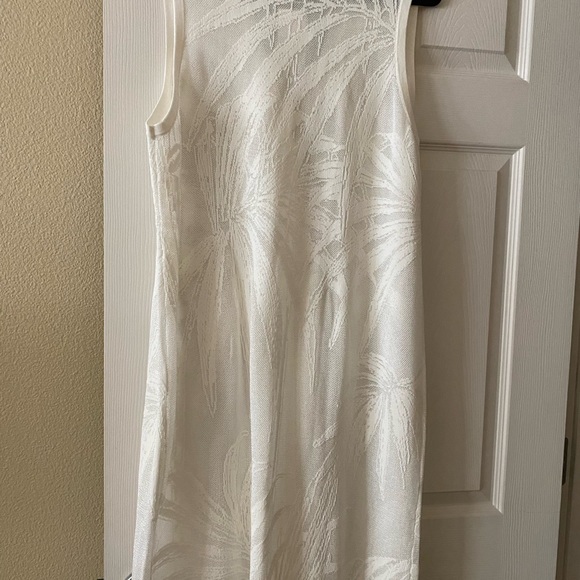 NEW! Chico’s Long Sleeveless Cardigan Vest - Picture 2 of 6